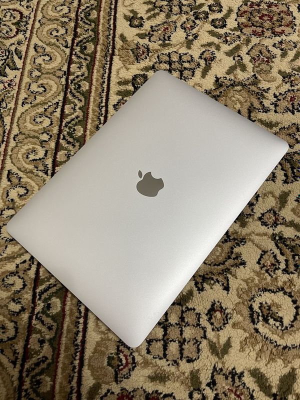 Apple MacBook Air13 2020 M1 Apple MacBook Air13 2020 M1