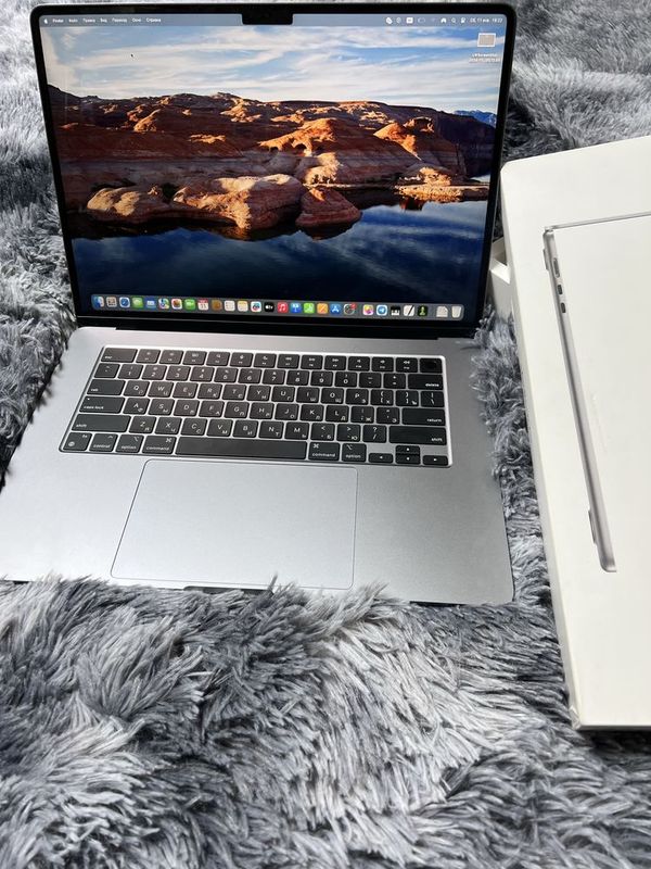 Macbook air M3 15 inch 8/256 GB 2024 ideal 6 циклов