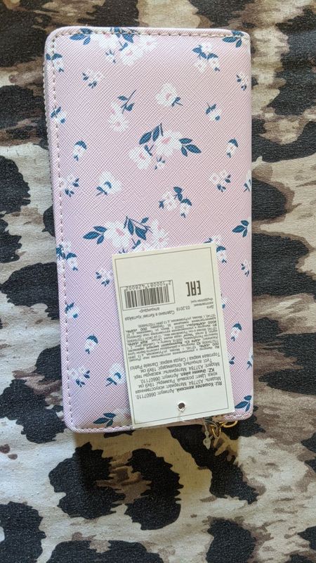 Женский кошелёк новый Женский кошелёк новый