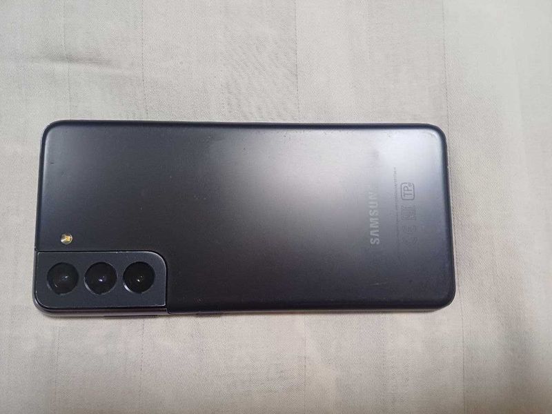 Samsung 21 5G, коробка есть, 2 сим Samsung 21 5G, коробка есть, 2 сим