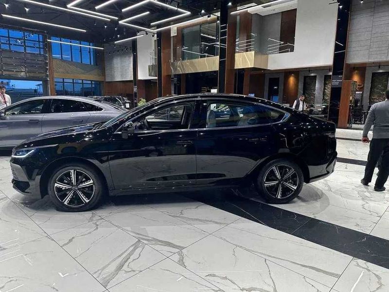 BYD chazor naqt va nasiya BYD chazor naqt va nasiya