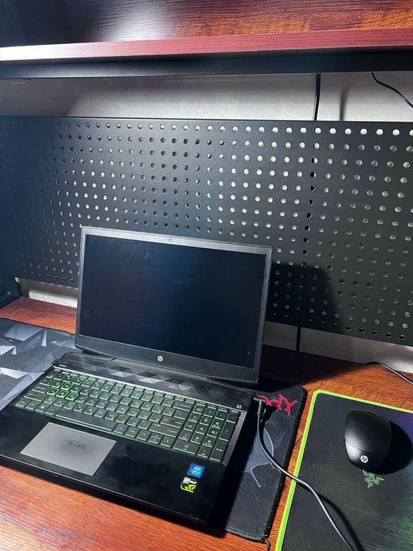 Notebook Sotiladi mebellari bilan , HP Pavilion Gaming i5-8300H Notebook Sotiladi mebellari bilan , HP Pavilion Gaming i5-8300H