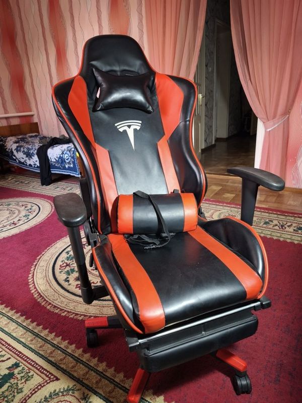 Tesla Kreslo Masaji xam bor Tesla Kreslo Masaji xam bor