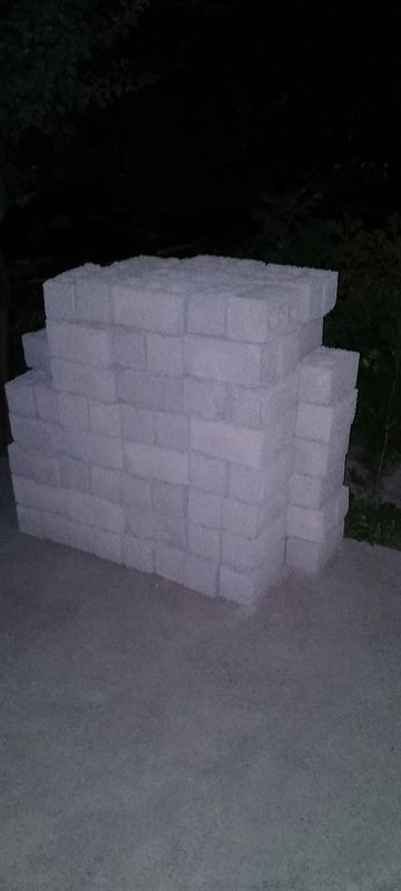 Прадаю шлакаблоки