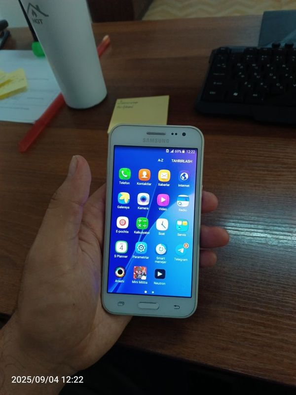 Samsung j2 Chotki