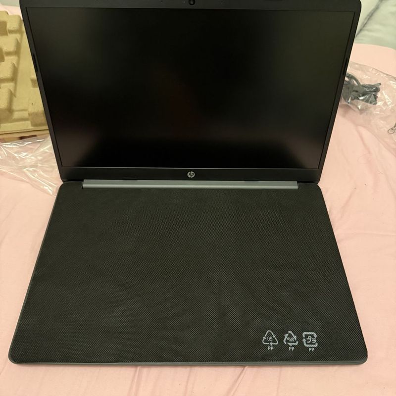 Ноутбук новый HP 250 15.6 inch G9 Notebook PC Ноутбук новый HP 250 15.6 inch G9 Notebook PC