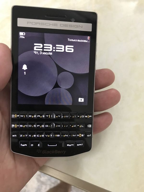 Blackberry porsche design Blackberry porsche design
