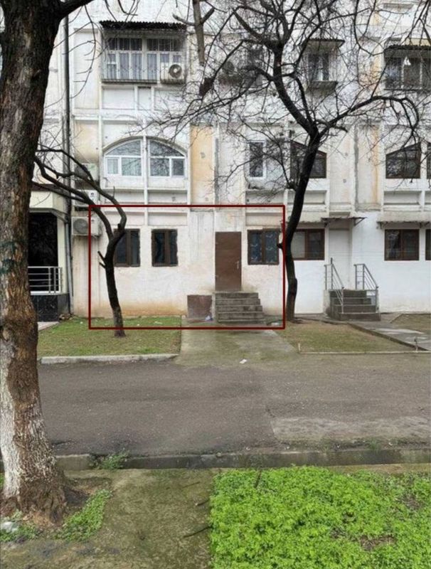 Продается под офис не жилое помешение Продается под офис не жилое помешение