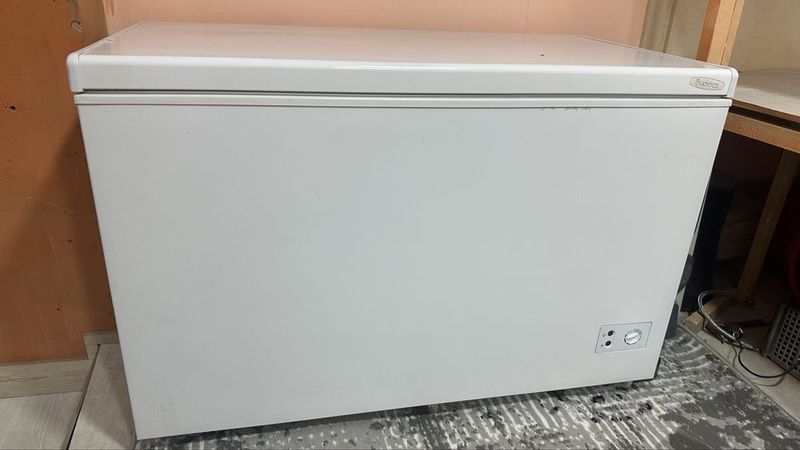 Морозильный Бирюса Россия 170$ Морозильный Бирюса Россия 170$