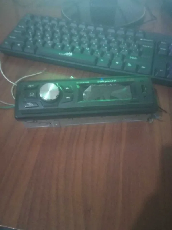 Продаю магнитолу пионер DhD-PIONER SM-CCR3320F Продаю магнитолу пионер DhD-PIONER SM-CCR3320F