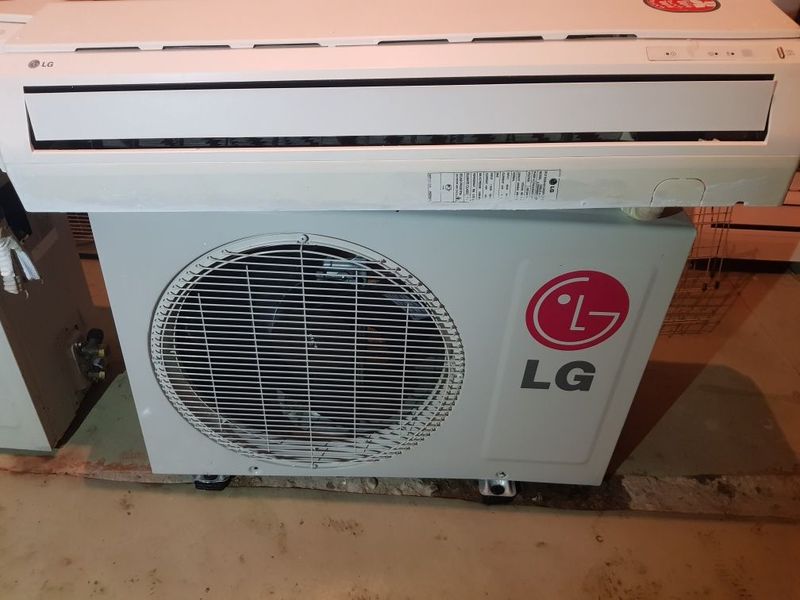 Продаётся LG кондиционер 12