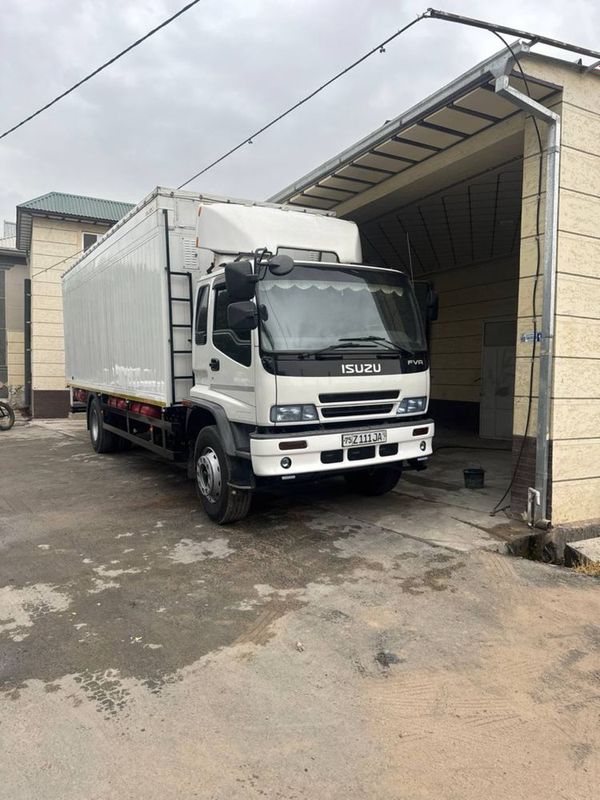 Isuzu SamAuto 10 tonalik Isuzu SamAuto 10 tonalik