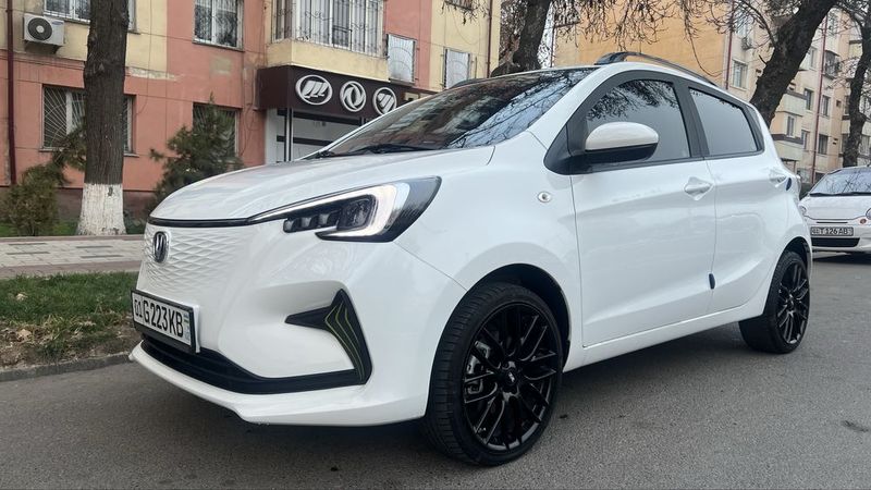 Changan ben ben e-star