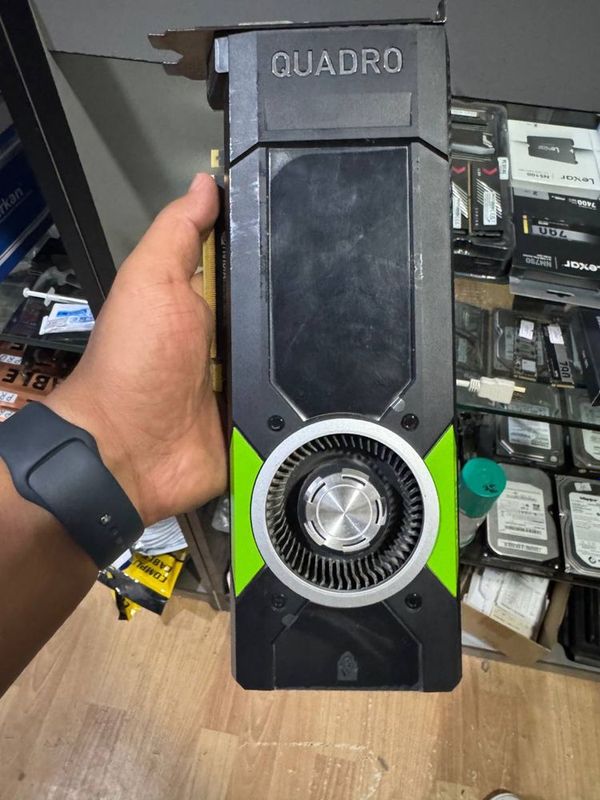 VGA Quadro P5000 16gb vediokarta yaxshi holatda VGA Quadro P5000 16gb vediokarta yaxshi holatda