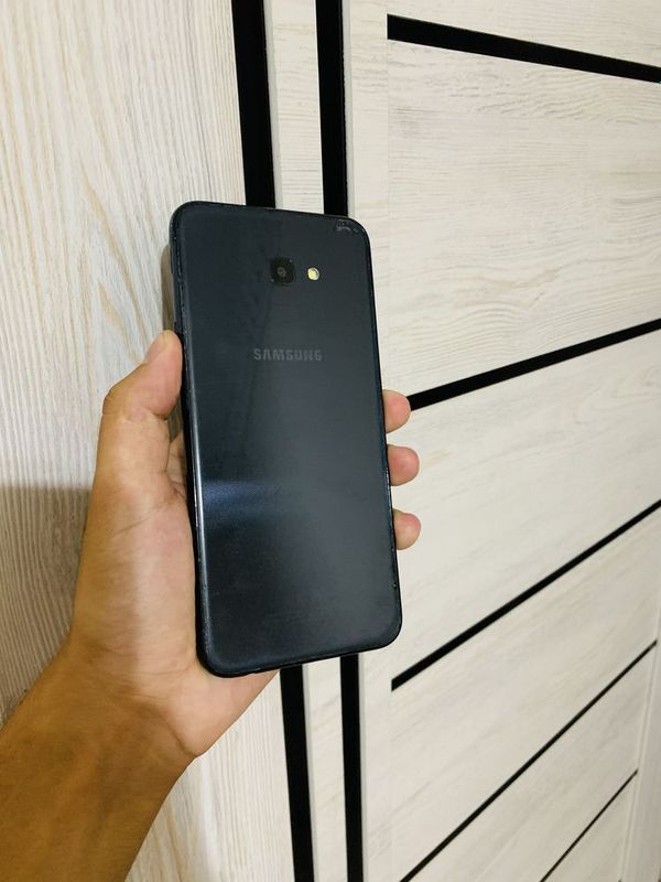 Galaxy j4 plus sotiladi Galaxy j4 plus sotiladi