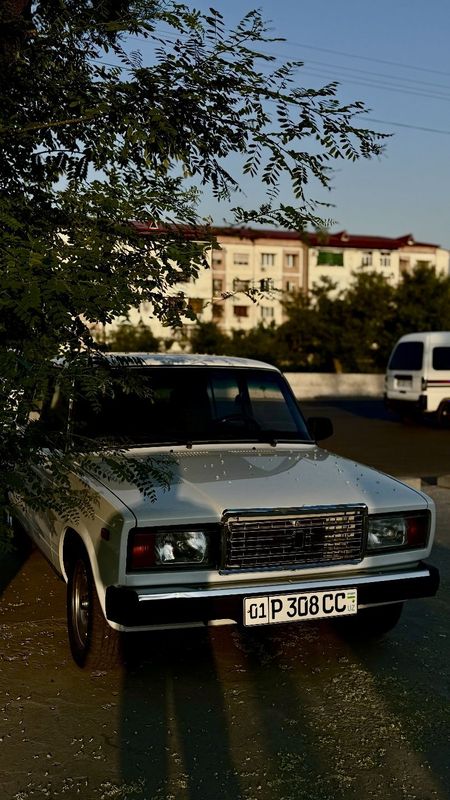 Vaz 2107 ideal . Vaz 2107 ideal .