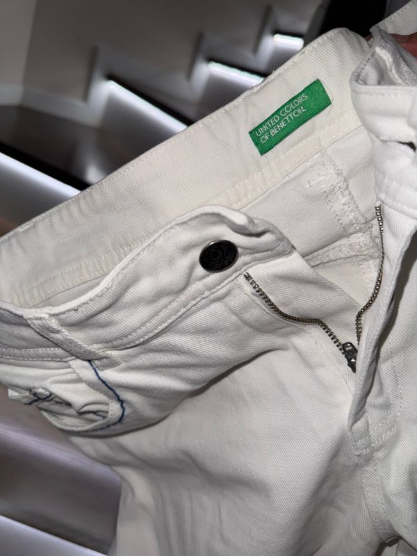 Джинсы клёш с низкой посадкой Benetton
