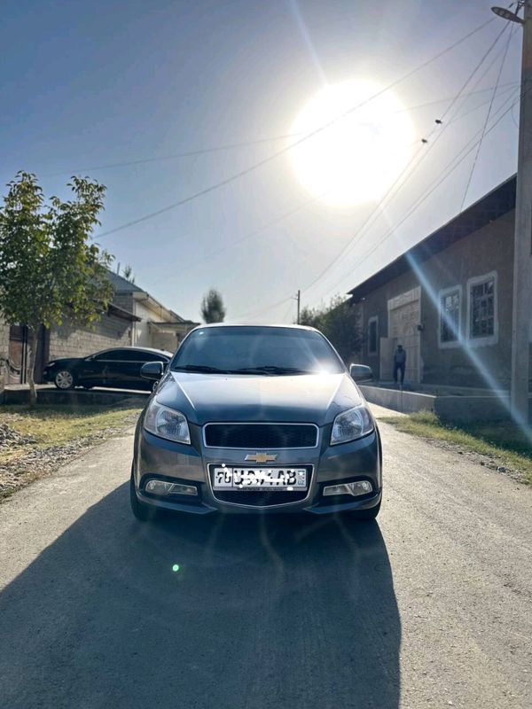 Продается Нексия 3