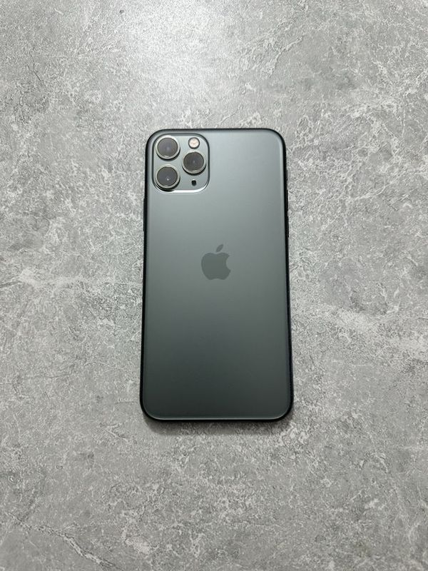 iPhone 11 Pro 64GB Midnight Green iPhone 11 Pro 64GB Midnight Green
