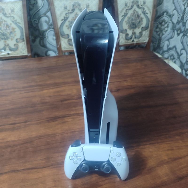 Playstation 5 slim Playstation 5 slim