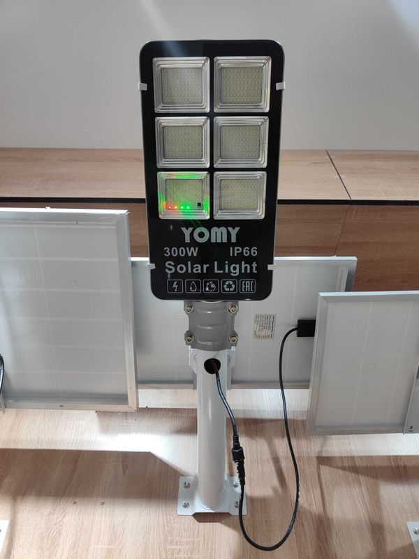 Солнечный прожектор 300W Солнечный прожектор 300W