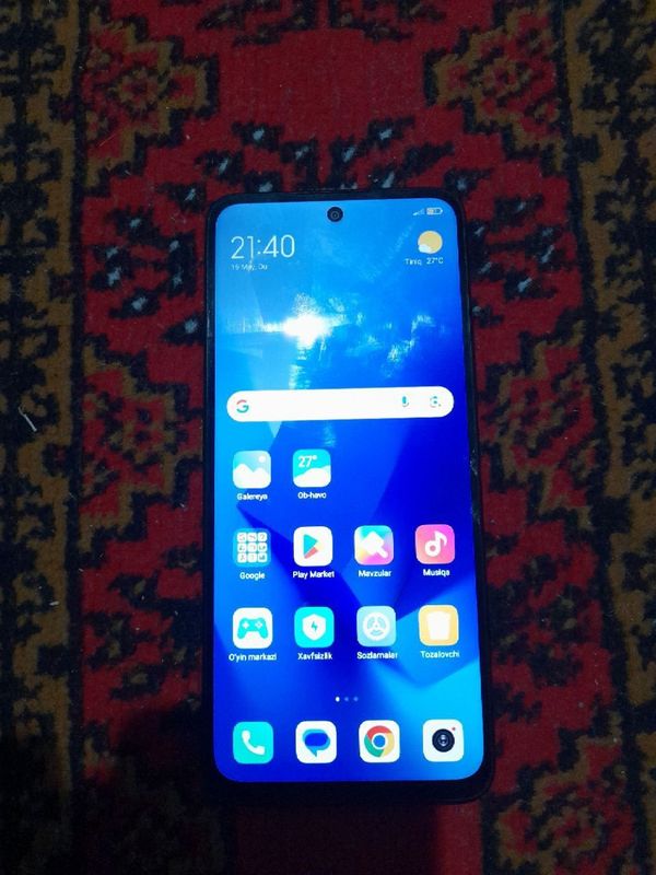 Redmi 12 128/6 abmen aybi yoq