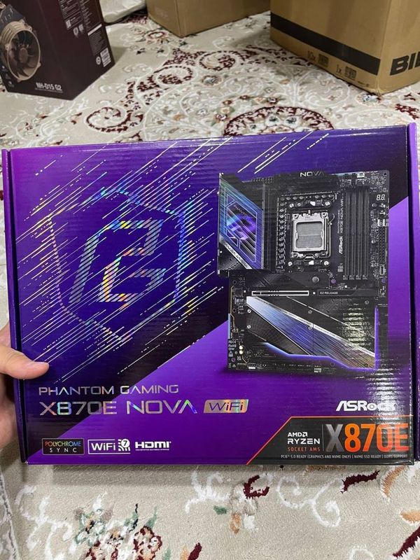 ASRock X870E Nova WIFI: ASRock X870E Nova WIFI: