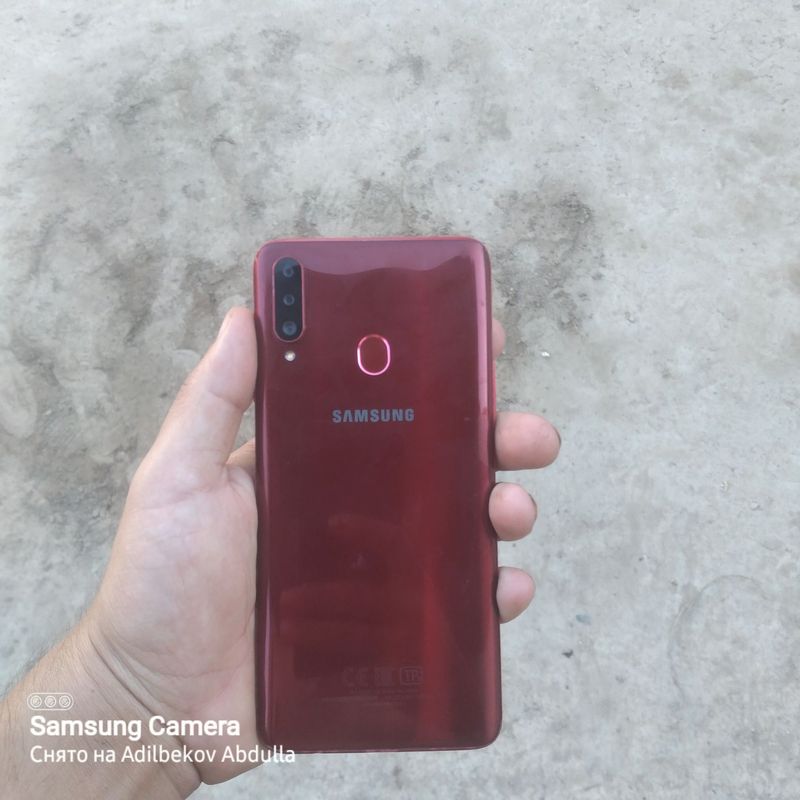 Samsung A20 s sotiladi 32gb