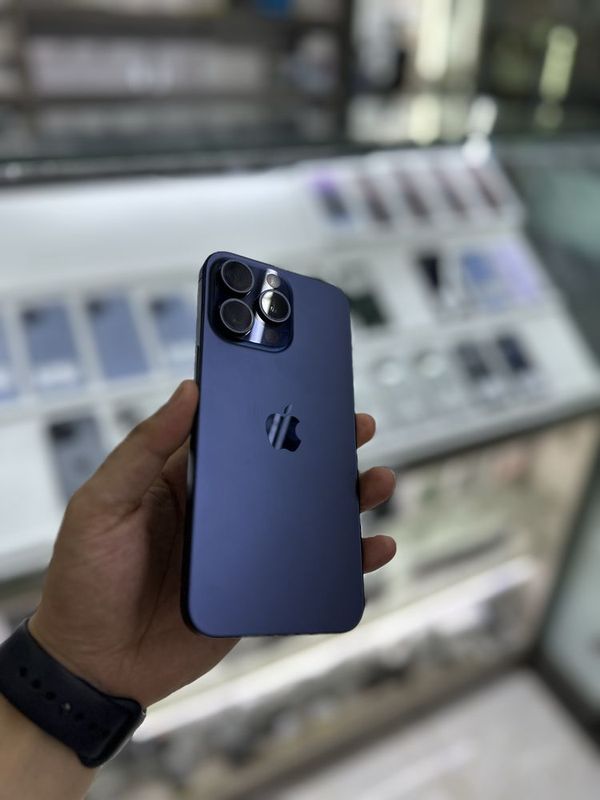 iPhone 15pro Max 256G 94% iPhone 15pro Max 256G 94%