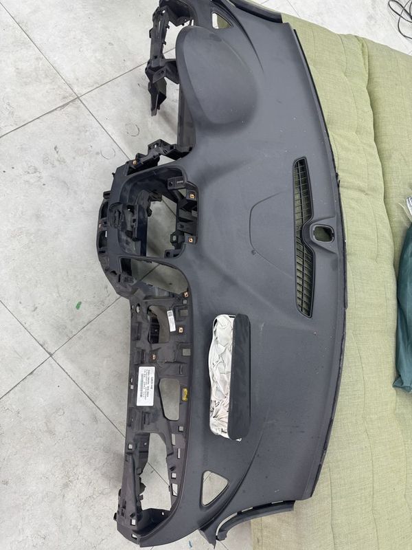 Malibu 2 tarpetka airbag otgan Malibu 2 tarpetka airbag otgan