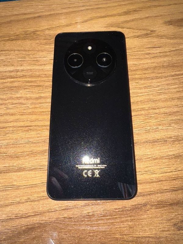 Redmi 14c holati ideal Redmi 14c holati ideal