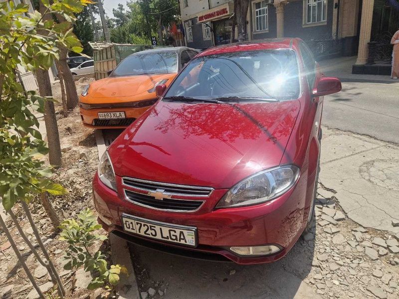 Lacetti Chevrolet Автомат 3 позиция 2019г пробег 69т км Lacetti Chevrolet Автомат 3 позиция 2019г пробег 69т км