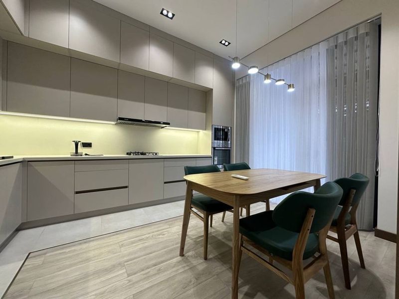 Продается СРОЧНО ЕВРО Коттедж в Alfaganus, 165м2. Мирабадский район. Продается СРОЧНО ЕВРО Коттедж в Alfaganus, 165м2. Мирабадский район.