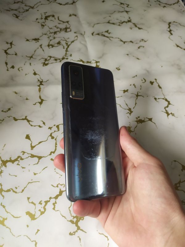 Vivo y 31 sotiladi