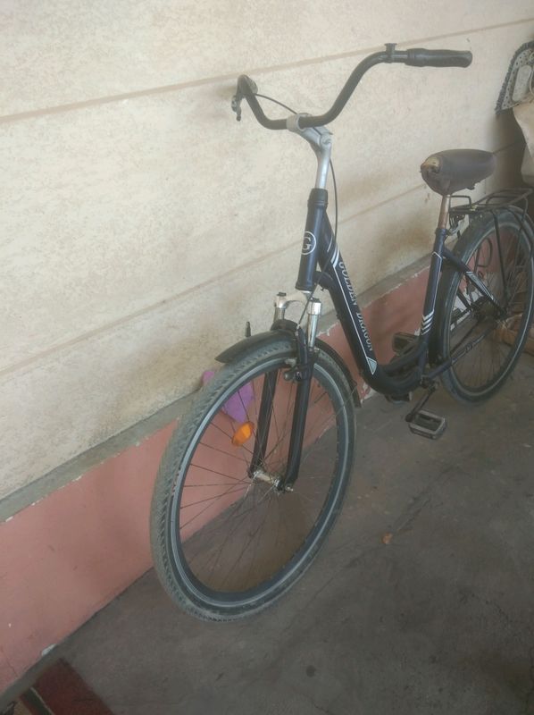 Velosiped sotiladi holati yaxshi 1300.000 Velosiped sotiladi holati yaxshi 1300.000