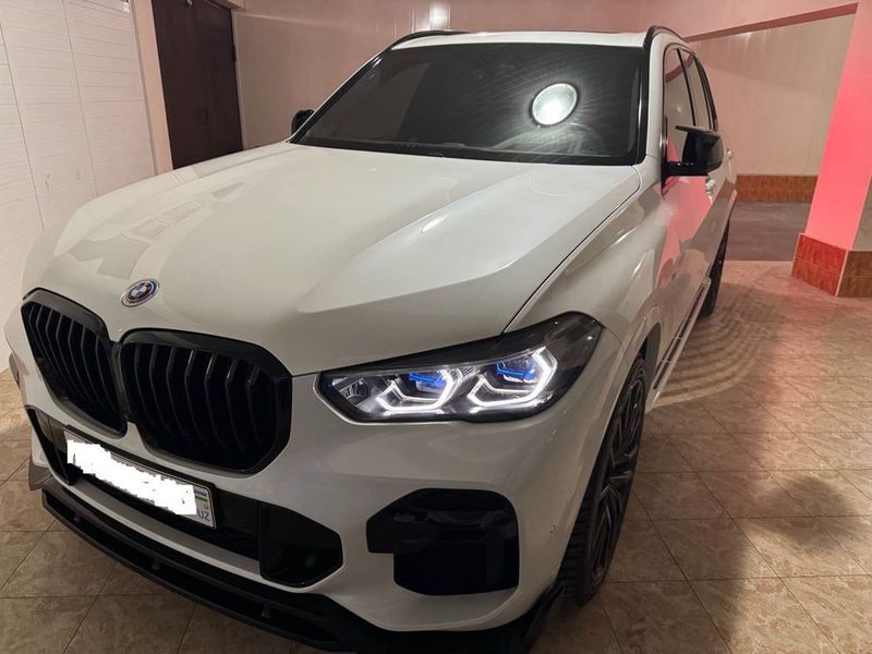 BMW X5 xDrive 40i 2022/23