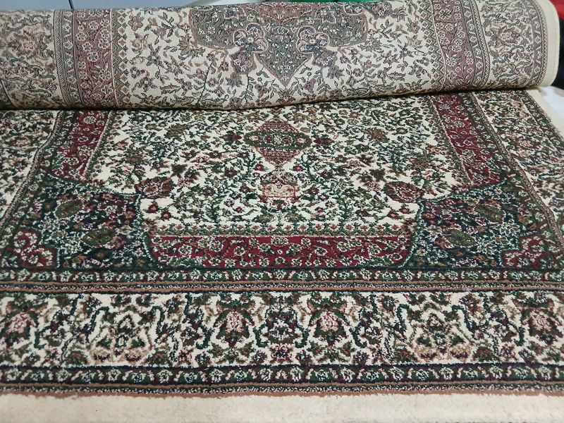 Gilam Sotiladi.Sostayaniyasi narxi 450.000 Gilam Sotiladi.Sostayaniyasi narxi 450.000