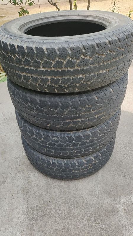 Продам комплект баллони Продам комплект баллони