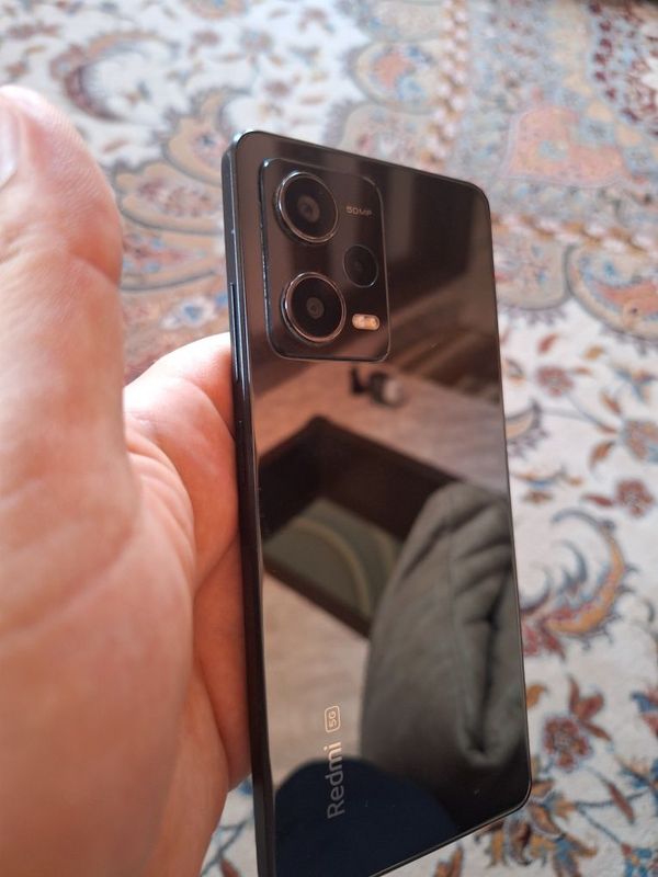 Redmi note 12 pro 5G 256gb состояние идеал хич кати алишмаган Redmi note 12 pro 5G 256gb состояние идеал хич кати алишмаган