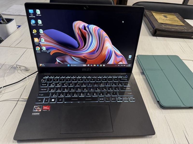 MSI холати деярли янги, кўп ишлатилмаган. Батарейка зўр. Айби йўқ. MSI холати деярли янги, кўп ишлатилмаган. Батарейка зўр. Айби йўқ.