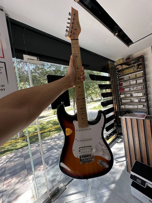 electr gitara xolati zor electr gitara xolati zor