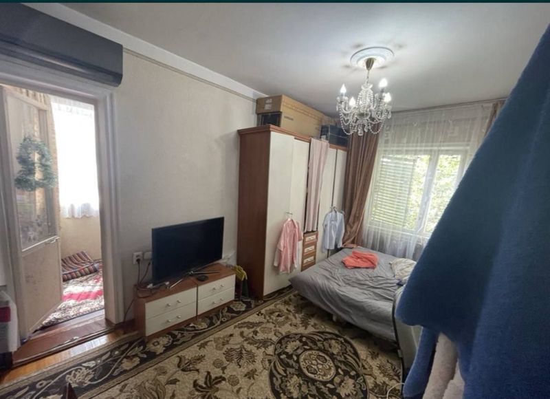 Юнусобод-17. 1в2/2/5. 38м². Всё в шаговой доступности. Срочно продам.Z