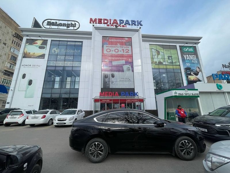 Сдается здание полностью можно по отдельности
