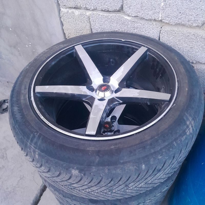 Diska sotiladi 17 Diska sotiladi 17