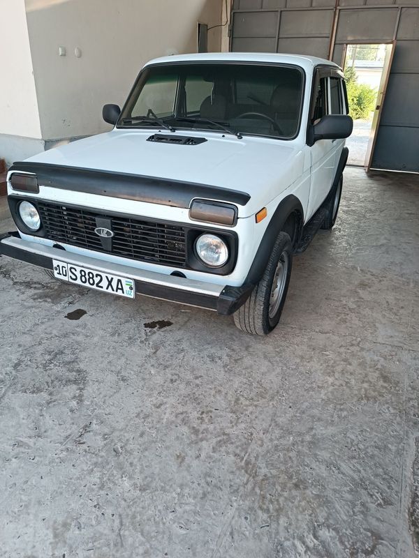 Niva 2014 yili benzin metan gaz orb 290000 yurgani matori zoʻr Niva 2014 yili benzin metan gaz orb 290000 yurgani matori zoʻr