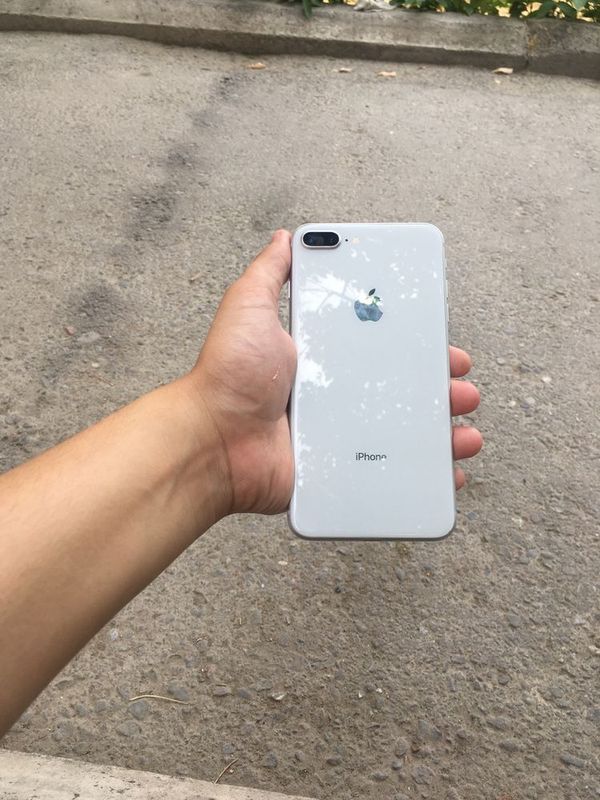 Iphone 8 plus 64 Iphone 8 plus 64