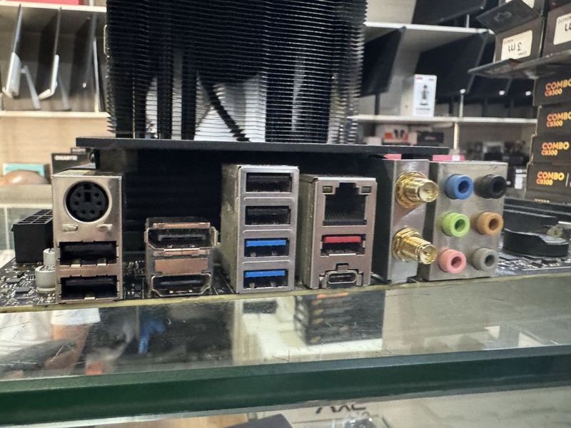 Msi Z690 wifi ddr5 I5 13400f Pccooler K6 Msi Z690 wifi ddr5 I5 13400f Pccooler K6