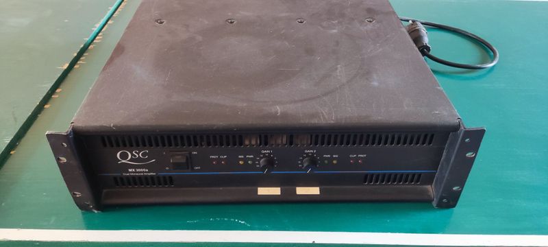 QSC MX 3000a qsc QSC MX 3000a qsc