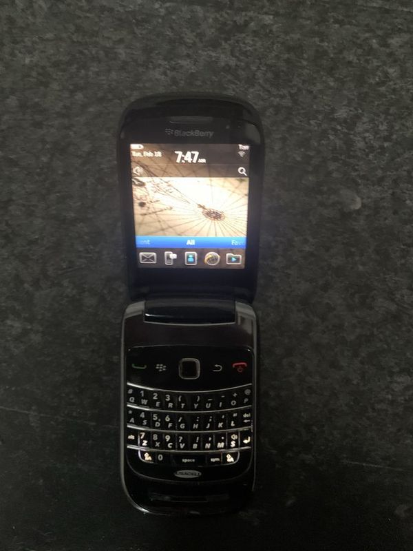 blackberry 9670