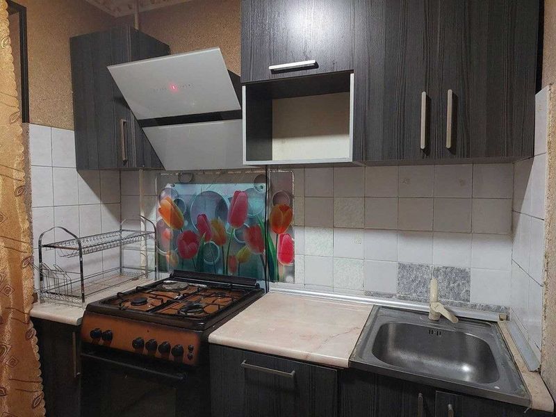 СРОЧНО сдаётся 1 комнатная квартира в Чирчике, Октябрь